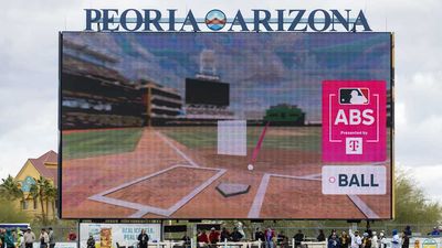 SI:AM | MLB Fans Should Welcome Their New Robot Overlords