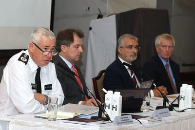 Concern after review finds police in NI tried to identify journalists’ sources