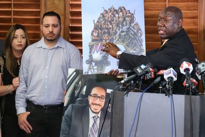 Lawyers say disability wasn't a factor in man's death after riding a Universal coaster