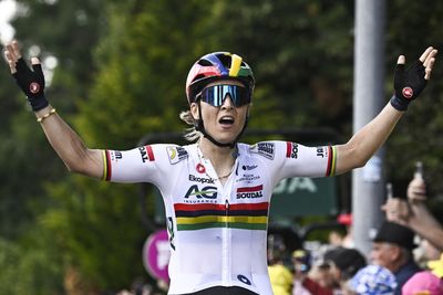 From underdog to a favourite – Kim Le Court-Pienaar carries the weight of a continent for Africa at historic Rwanda World Championships
