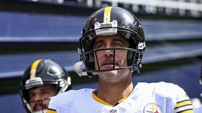 Aaron Rodgers Addresses Offseason Interest in Minnesota Before Steelers-Vikings Clash