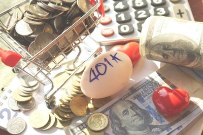 Dave Ramsey Calls Co-Host's 3% Retirement Withdrawal Rate Advice 'Hope-Stealing Trash' After 30-Year-Old With $120K Nest Egg Calls In Confused