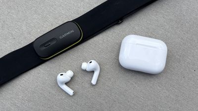 I compared the Apple AirPods Pro 3’s heart rate readings vs a chest strap — and the results shocked me