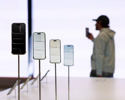 Apple calls for changes to anti-monopoly laws and says it may stop shipping to the EU