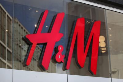H&M shuts more stores globally as cost-cutting boosts profits