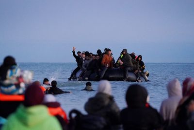 Two more people deported under UK-France migrant returns deal