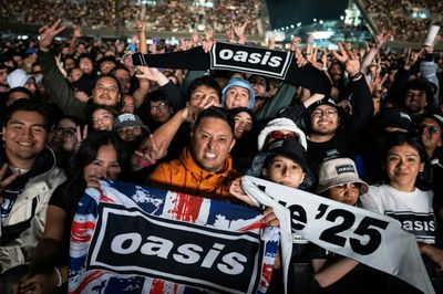 Ticketmaster Agrees Clearer Prices After Oasis Probe