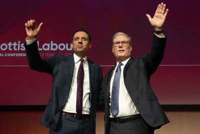 Scottish Labour leader refuses to pledge full confidence in Starmer