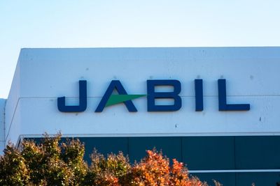 Jabil Projects Strong 2026 After CEO Points To Robust AI-Driven Demand