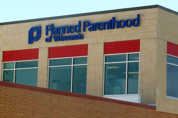 Wisconsin Planned Parenthood pauses abortions amid federal Medicaid funding cut