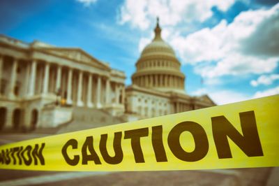 Government Shutdown Odds Hit 75%: What Happened To Markets During 2018-2019 Shutdown?
