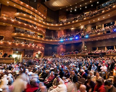 Unions urge UK theatres to limit at-seat alcohol sales as staff face ‘unacceptable abuse’