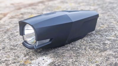 Portland Design Works City Rover Power 700 front light review: Solidly built, bright and secure, but fiddly to mount