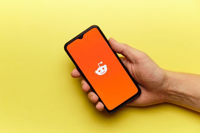 6 Things Reddit Already Knows About Investing That You Don’t, But Should