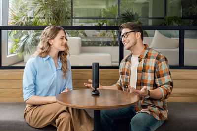 I was totally surprised by this "levitating" webcam microphone –new Wave is an unexpected play from Insta360 right now!