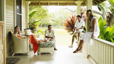 If Hawaii Costs $165K a Year, How Could You Afford To Live There?