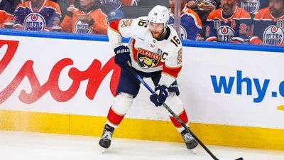 Panthers Captain Aleksander Barkov Helped Off Ice After Suffering Concerning Injury