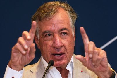 Billionaire says $2.3 billion Banamex stake signals confidence in Mexico's economy