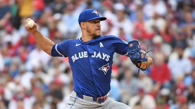 José Berríos, Ultra-Durable Blue Jays Veteran, Hits Injured List for First Time