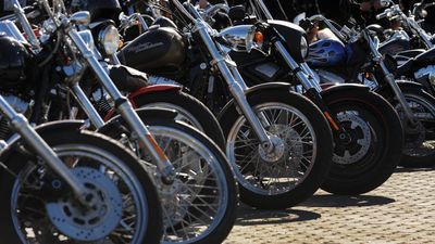 Bikies busted as huge regional haul of firearms seized