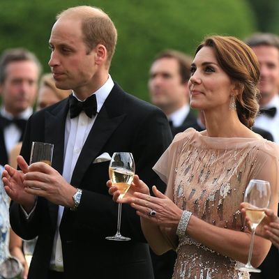 Prince William’s Kind Gesture to an Elderly Woman at a 2016 Gala Was a “Classic Diana Move,” According to a Royal Author