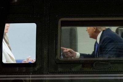 Trump wags his finger at Melania during private conversation on board Marine One