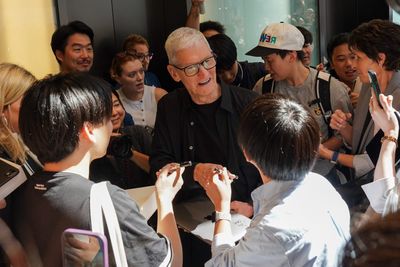 Apple CEO Tim Cook wore a 1-of-1 pair of Nike shoes during his Japan visit—with custom hand embroidery made by a team of 15 women