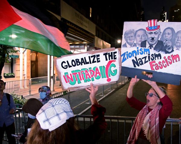 Several demonstrators arrested outside Netanyahu’s hotel ahead of UN speech