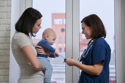 Why Are Pediatric ER Visits Rising for First-Time Parents?