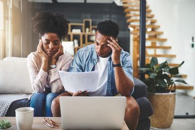 The Saver vs. Spender Marriage: How One Partner’s Bad Habits Can Financially Ruin the Other