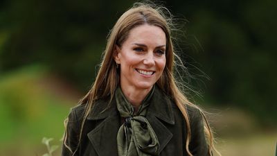 We almost never see Kate Middleton wear this dress style now - here’s why I think she ditched her former go-tos