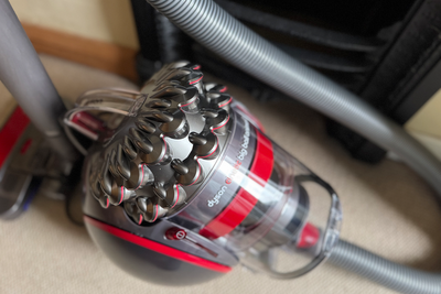 10 best cylinder vacuums tested in a busy family home