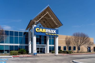 These Analysts Cut Their Forecasts On CarMax After Downbeat Q2 Results