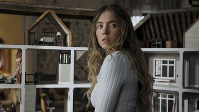 The Housemaid’s Author Has Seen Sydney Sweeney’s Film Adaptation, And She Made A Bold Claim