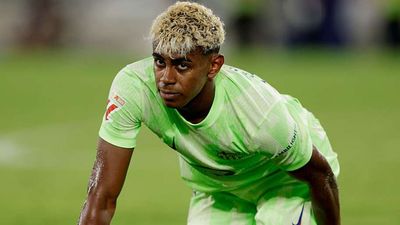 Hansi Flick Sent Blunt Message Over Lamine Yamal Injury Complaints
