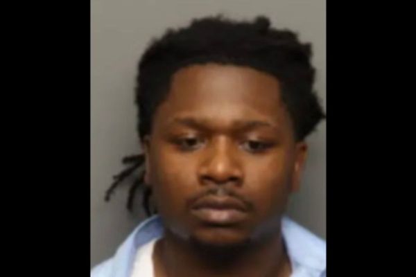 Memphis police launch manhunt for convicted murderer released on technicality