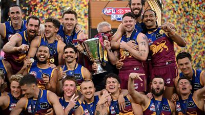 How the Lions beat the Cats for back-to-back flags