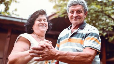How Much Money You Need To Retire in Mexico vs. the US