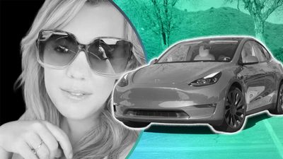 ‘I Am Clueless’: Woman Orders 2026 Tesla Model Y. Then A Strange Button Appears In The App