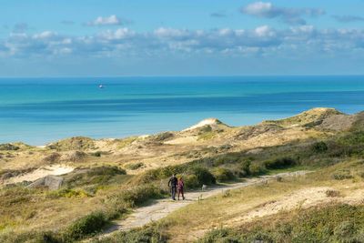 Child dies off French coast in small boat Channel crossing attempt – reports