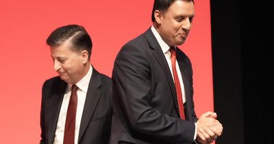 Anas Sarwar 'distancing himself' from Keir Starmer ahead of Holyrood election