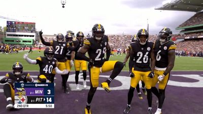 Steelers' DeShon Elliott Got in the Irish Spirit to Celebrate Interception in Dublin