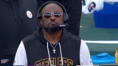 Greg Olsen Calls Out Mike Tomlin Over 4th Down Decision Late in Steelers' Win vs. Vikings