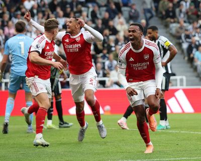 Gabriel Magalhães stuns Newcastle with last-gasp comeback winner for Arsenal