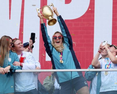 ‘We’ve won for women’s sport’: England sing in the rain to celebrate World Cup success