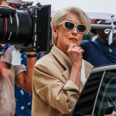 Footage of The Devil Wears Prada 2 Filming at Milan Fashion Week Is Going Viral