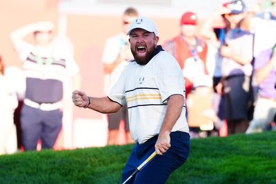 Europe retain Ryder Cup after holding off stunning United States fightback