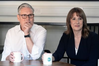 Young people to have benefits stripped if they turn down work under Rachel Reeves’s plan to tackle unemployment