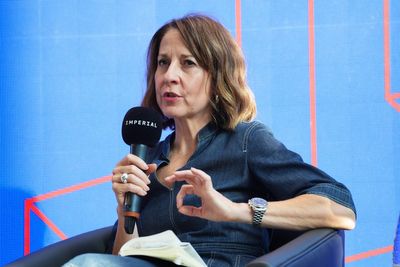 Labour takes fight to Reform on diversity as Kendall backs scheme for women in tech