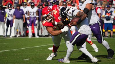 Lamar Jackson Seen Angrily Throwing His Helmet During Bad First Half vs. Chiefs